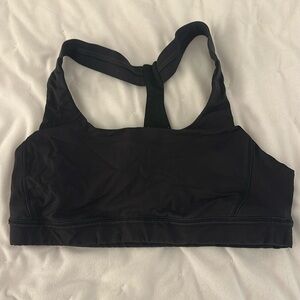 Lululemon Sports Bra (BUNDLE ALL LULU FOR $50)